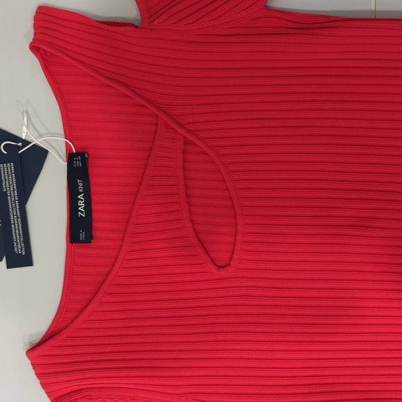 NWT Zara cutout top - Picture 4 of 9